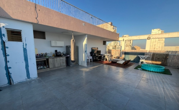 Ramat Poleg Penthouse 4 rooms 105 sqm Roof 120 sqm Apartment for sale in Netanya